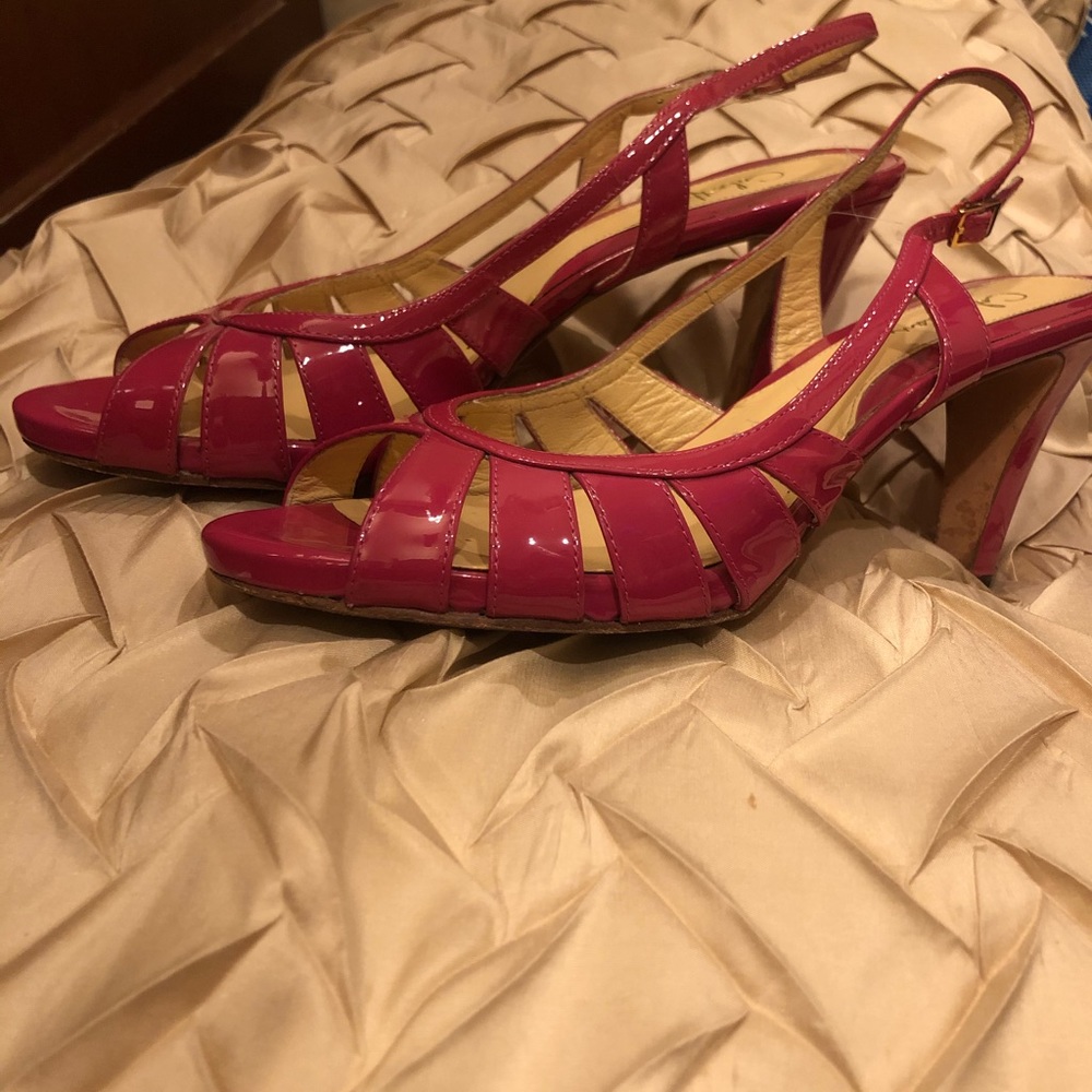 Cole Haan Women’s Pink Patent Leather Heels. Size7